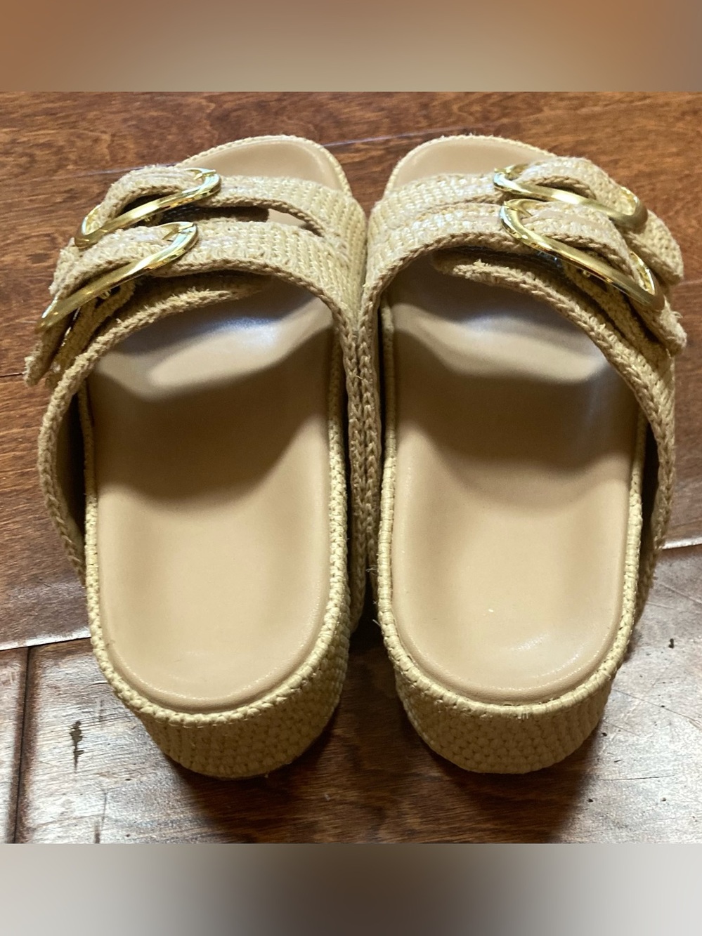 Beach Sandals - Picture 4 of 6